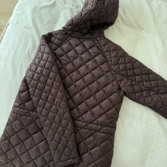 Athleta Whisper Featherless Quilted Coat - Size M - Picture 4 of 7